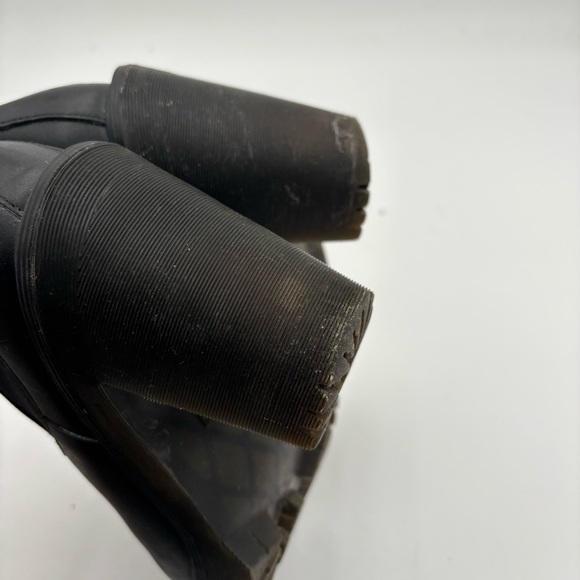 Dr. Martens Women’s 5 Black Leather Hurston Chelsea Heeled Ankle Boots - Picture 7 of 8